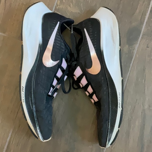 Nike Air Zoom Pegasus 37 - Picture 4 of 5